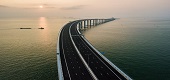На  сооружение моста КНР потратила девять лет и $20 млрд   